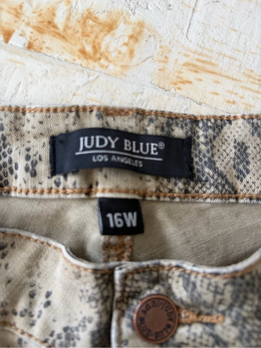 Judy Blue size 16W Skinny Fit Snakeskin Print Jeans Stretch High Waisted Python - Picture 6 of 14
